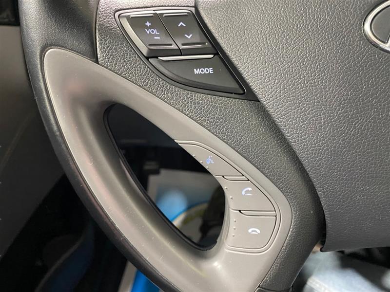 Hyundai Sonata SE 4D Sedan 2.4 2014