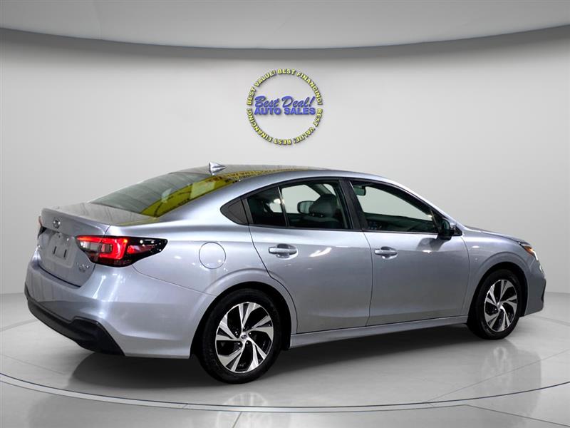 Subaru Legacy Premium AWD 2023