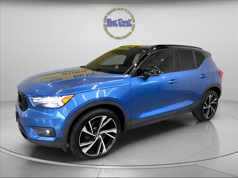 2019 Volvo XC40 T5 AWD R-Design 4DR SUV