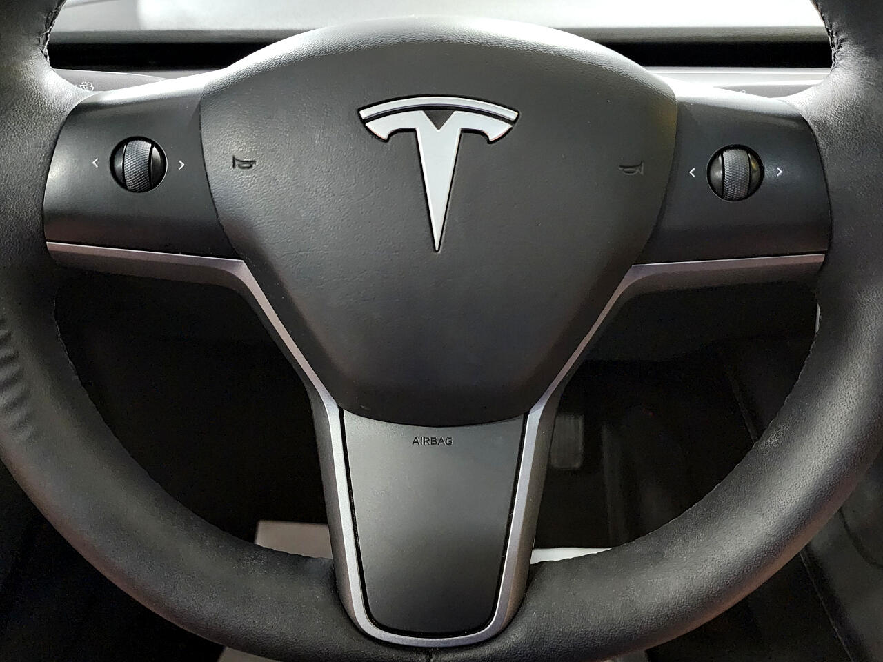 2023 Tesla Model 3 Long Range photo 14