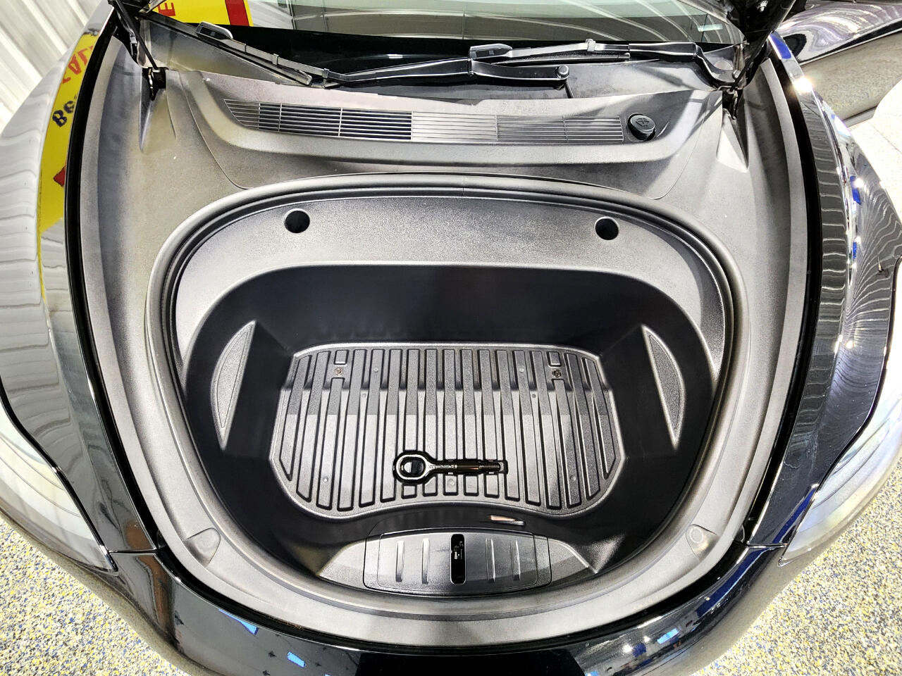 2023 Tesla Model 3 Long Range photo 30