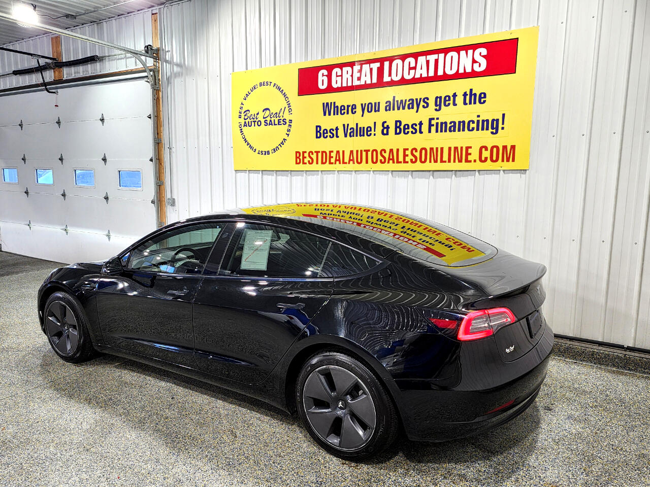 2023 Tesla Model 3 Long Range photo 4