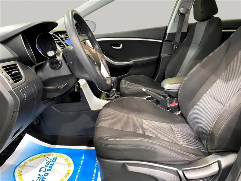 2016 Hyundai Elantra GT photo 14