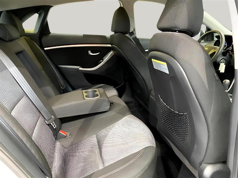 2016 Hyundai Elantra GT photo 20