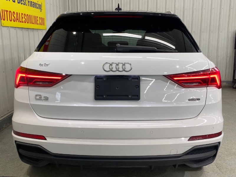 Audi Q3 S line Premium quattro 2023
