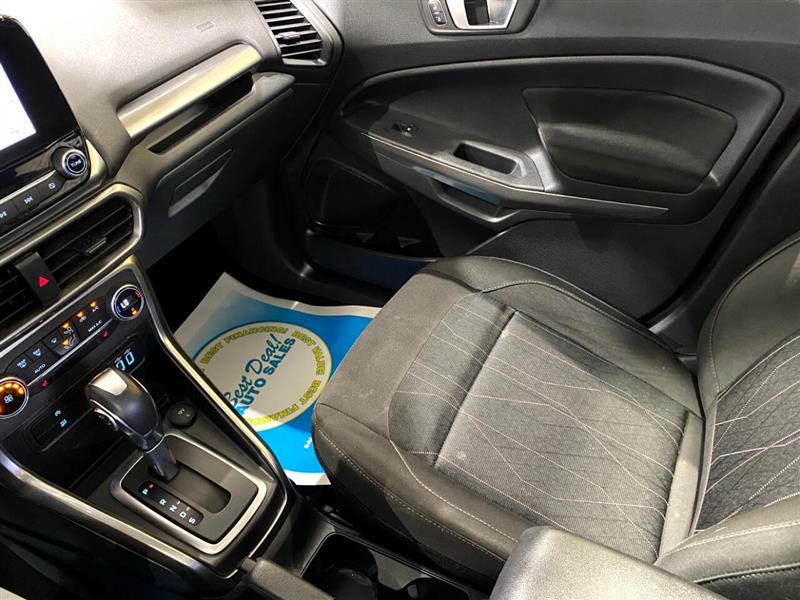 2018 Ford EcoSport SE photo 15