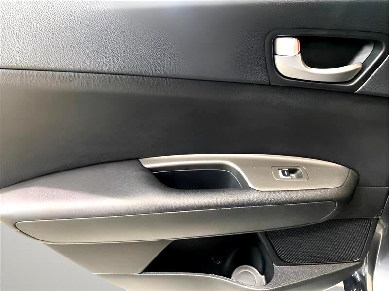 2020 Kia Optima LX photo 18