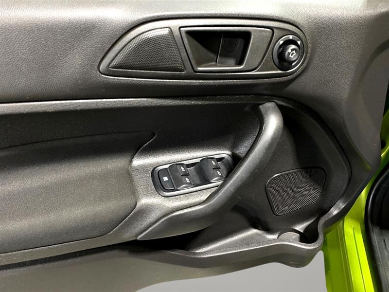2018 Ford Fiesta SE photo 10