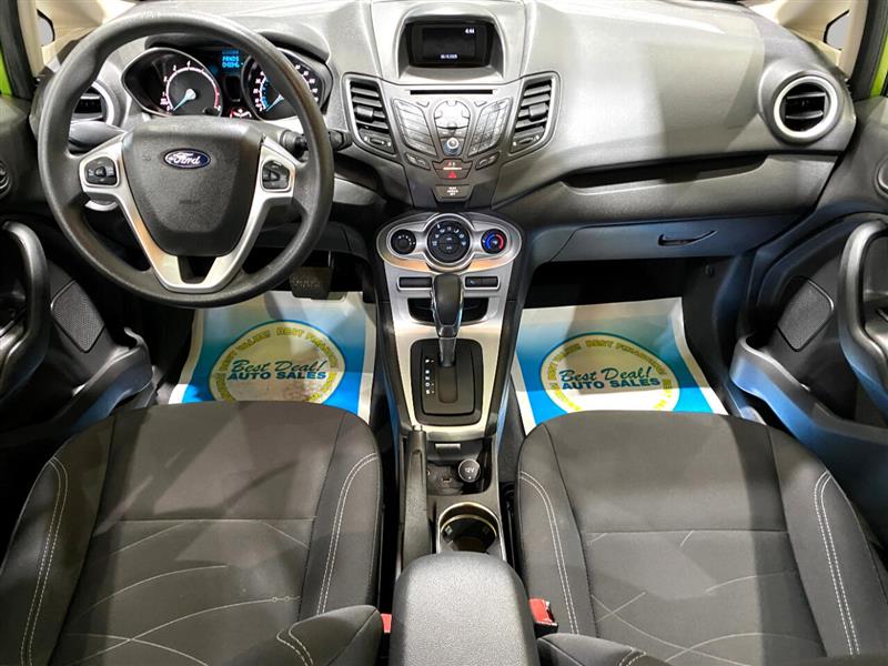 2018 Ford Fiesta SE photo 19