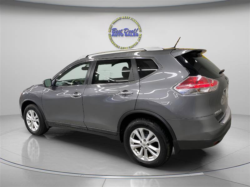 2015 Nissan Rogue SV AWD photo 4