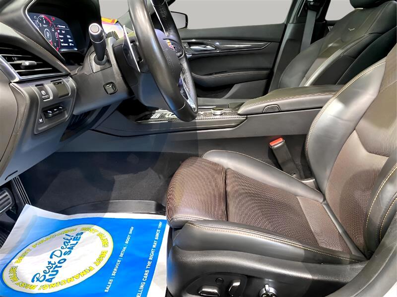 2023 Cadillac CT5 V photo 17