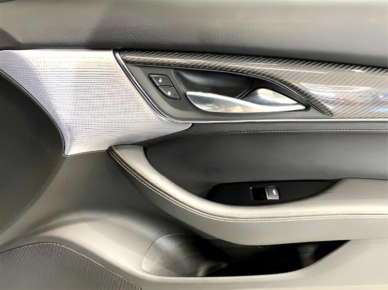 2023 Cadillac CT5 V photo 21