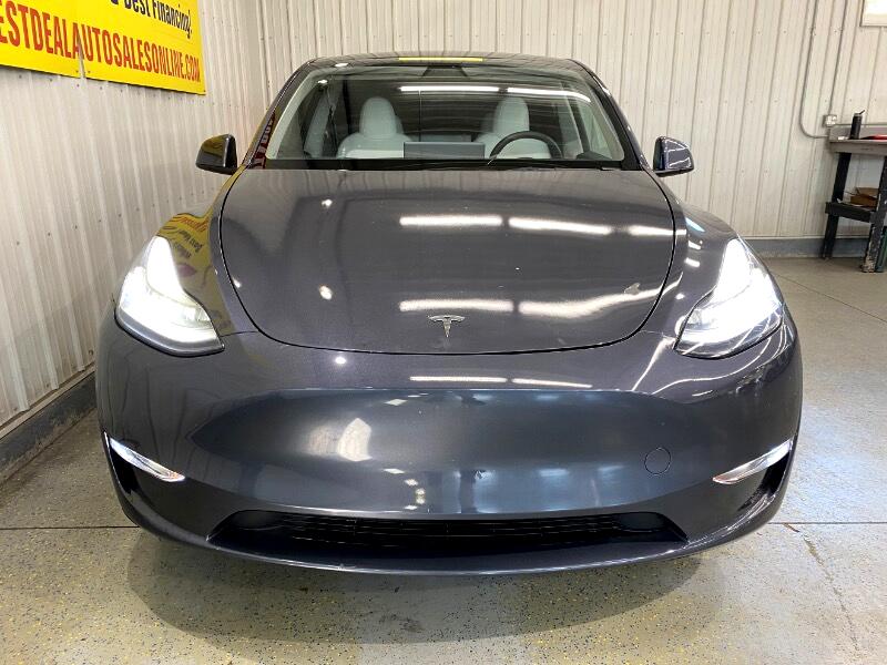 2023 Tesla Model Y Long Range photo 2