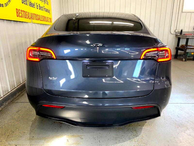 2023 Tesla Model Y Long Range photo 5