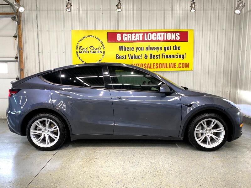 2023 Tesla Model Y Long Range photo 7