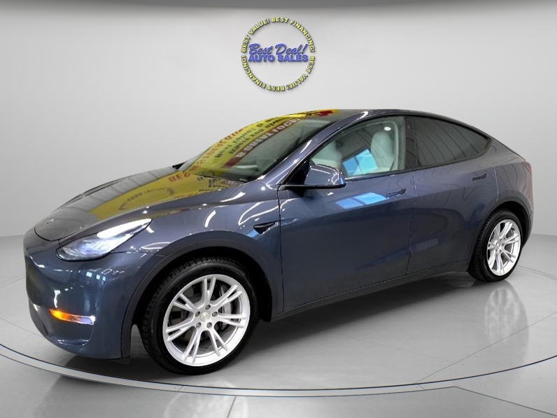 Tesla Model Y Long Range AWD 2023