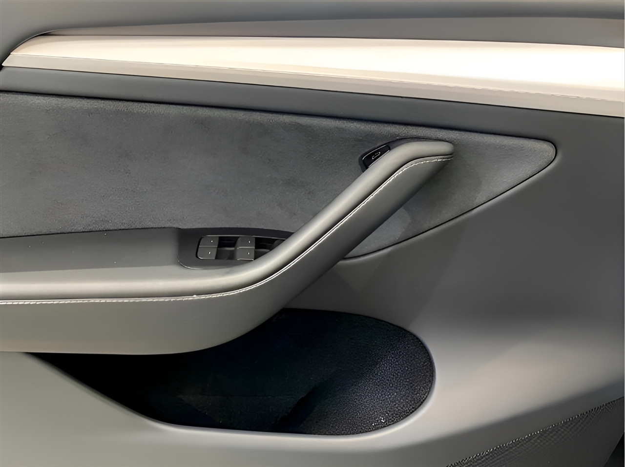 Tesla Model Y Long Range AWD 2023