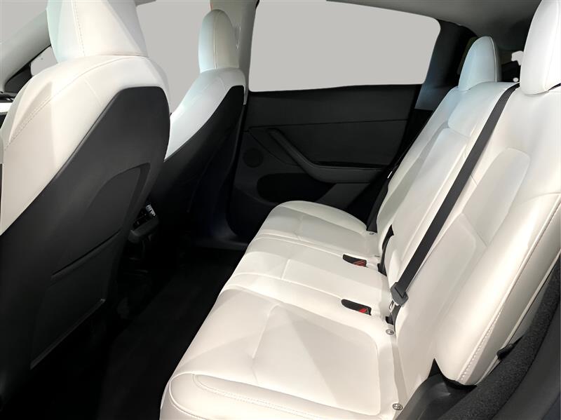 Tesla Model Y Long Range AWD 2023