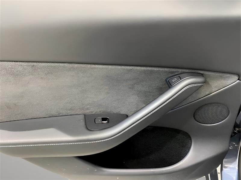 Tesla Model Y Long Range AWD 2023