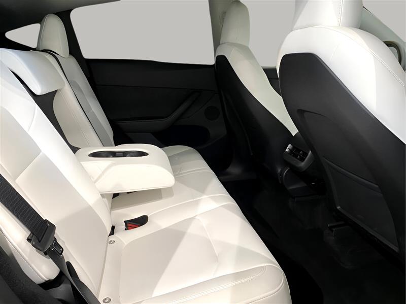 Tesla Model Y Long Range AWD 2023