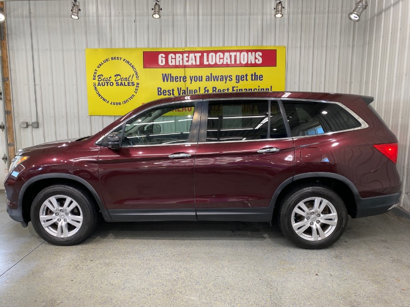 2016 Honda Pilot LX photo 3
