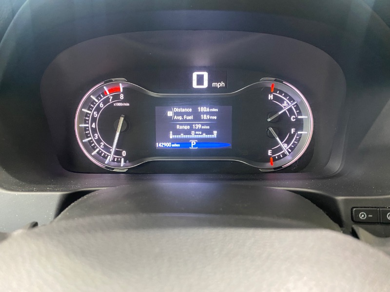 2016 Honda Pilot LX photo 11