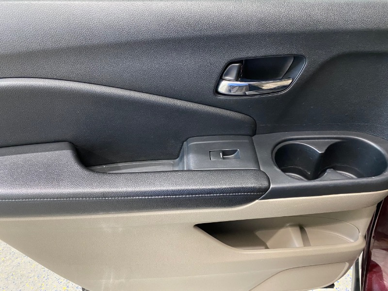 2016 Honda Pilot LX photo 21