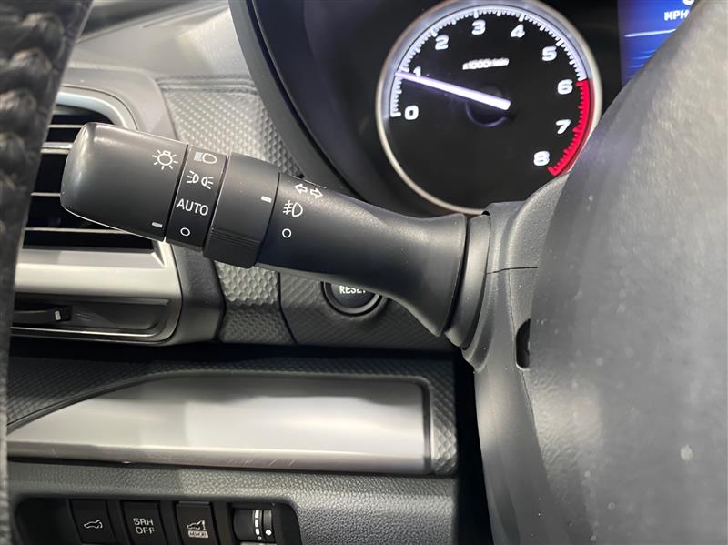 2022 Subaru Forester Premium photo 12
