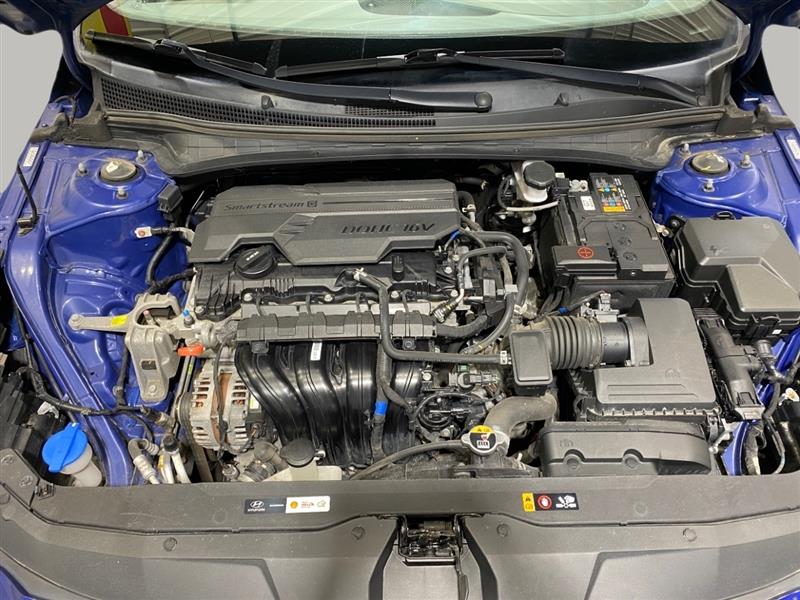 Hyundai Elantra Base 2022