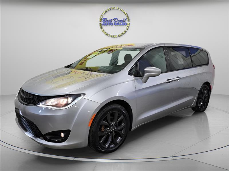 2020 Chrysler Pacifica Touring 4dr Mini-Van
