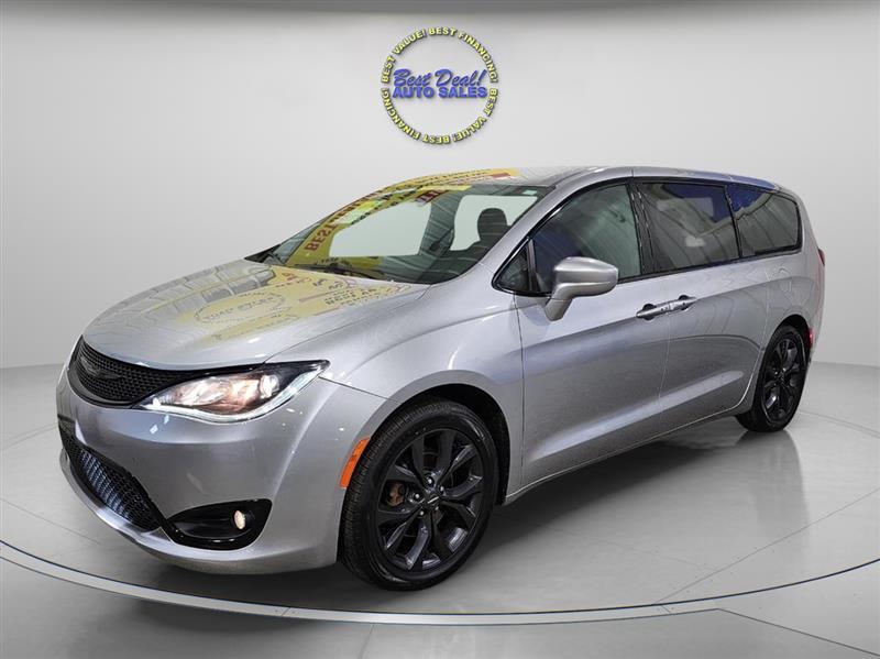 Chrysler Pacifica  2020