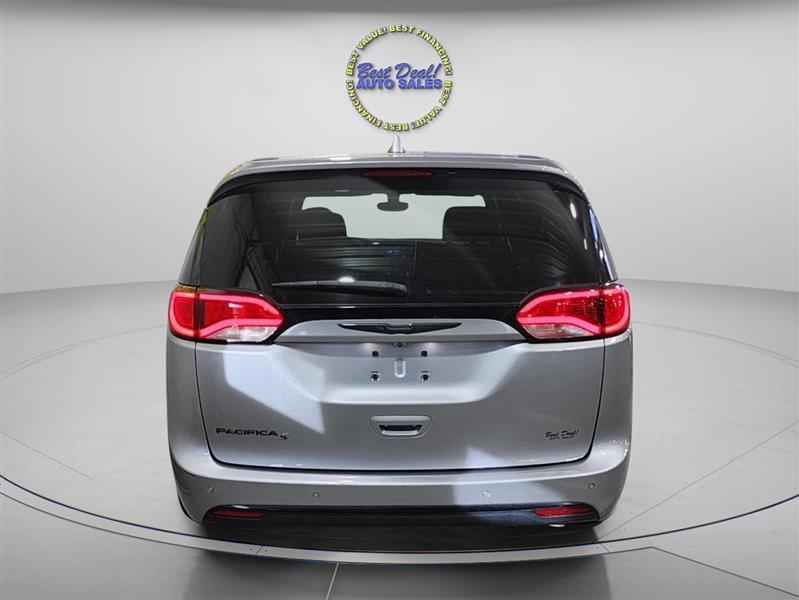 Chrysler Pacifica  2020
