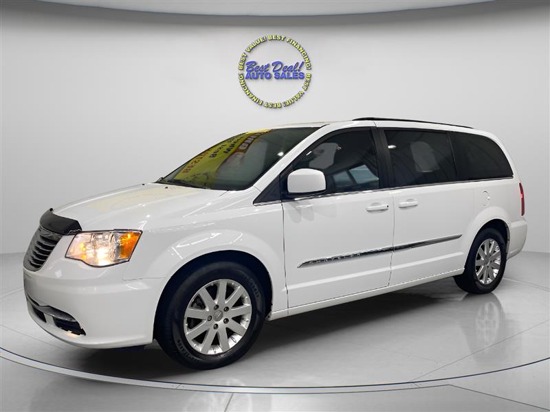 2016 Chrysler Town & Country Touring