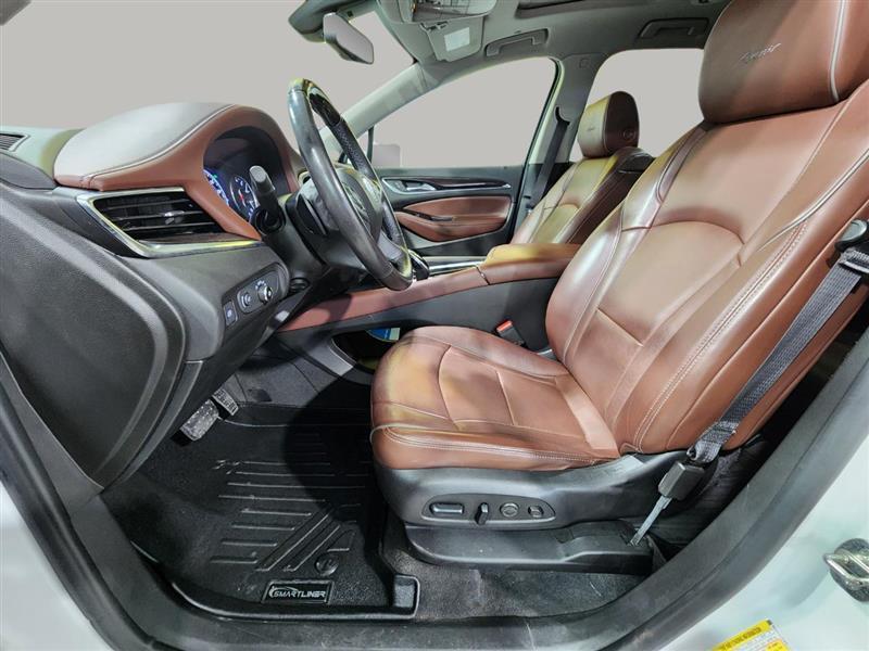 Buick Enclave  2020