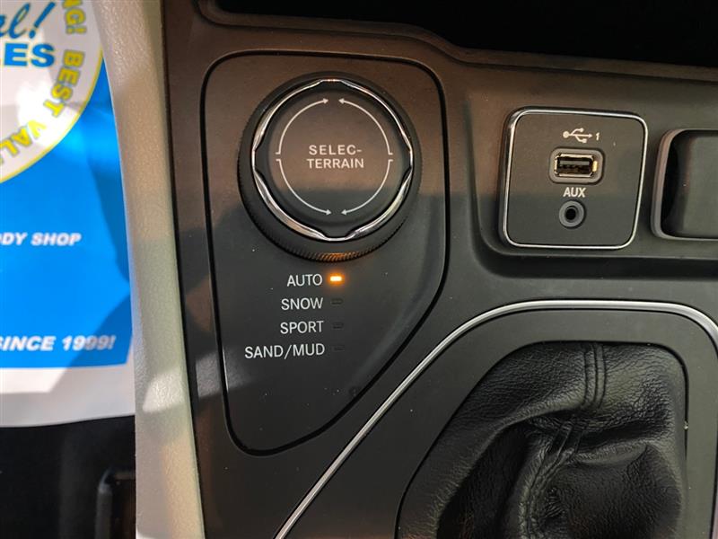 Jeep Cherokee Latitude Lux 4WD 2021