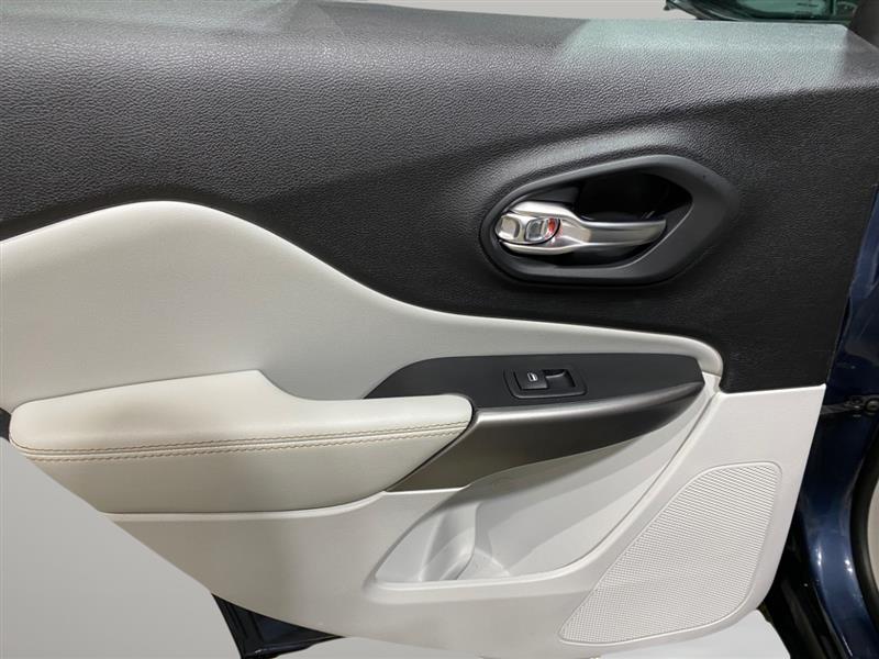 Jeep Cherokee Latitude Lux 4WD 2021