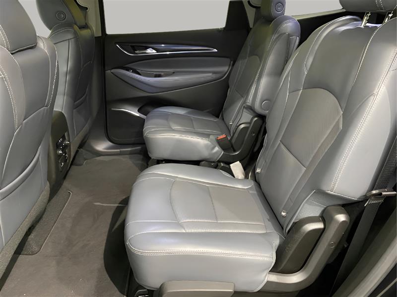 Buick Enclave Essence AWD 2018