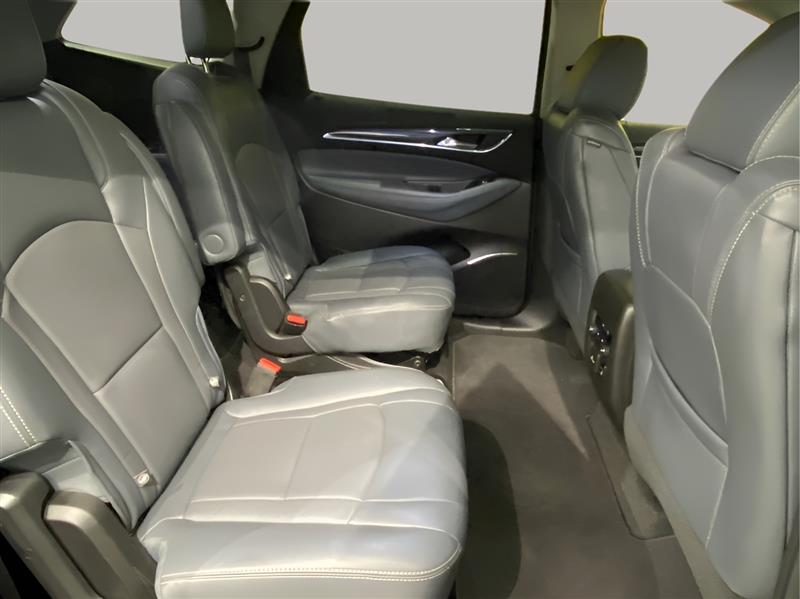 Buick Enclave Essence AWD 2018