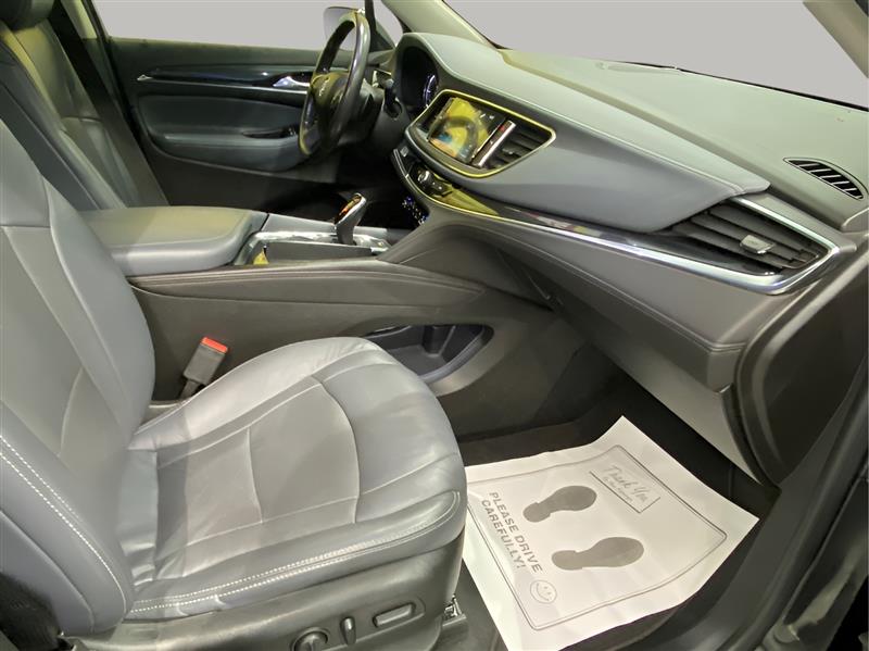 Buick Enclave Essence AWD 2018