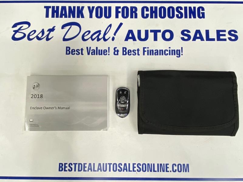 Buick Enclave Essence AWD 2018