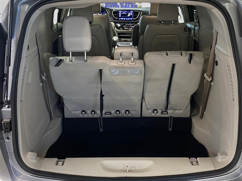 Chrysler Pacifica Touring-L 2021