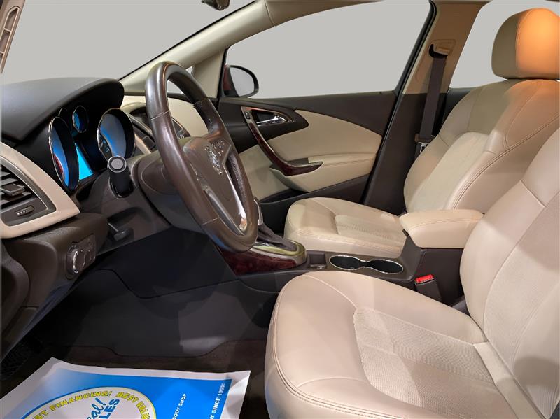 Buick Verano Base 2015