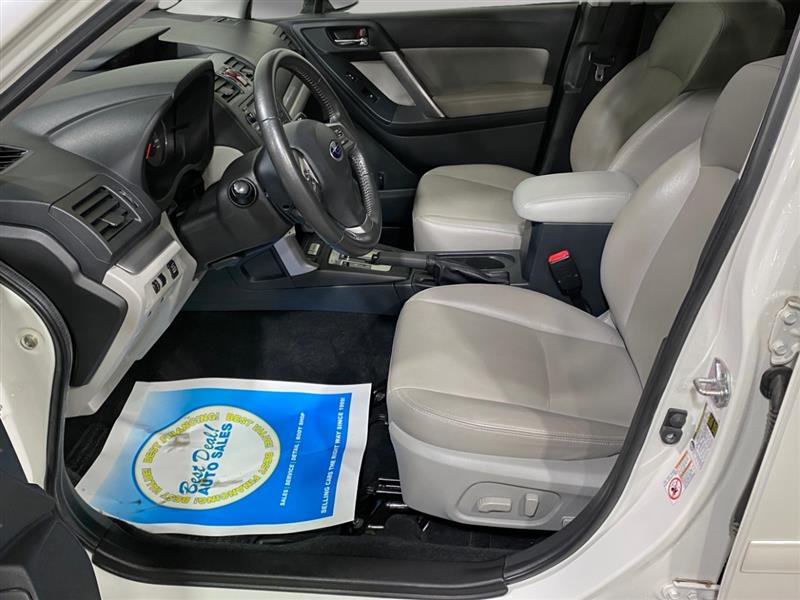 Subaru Forester 2.5i Limited 2015