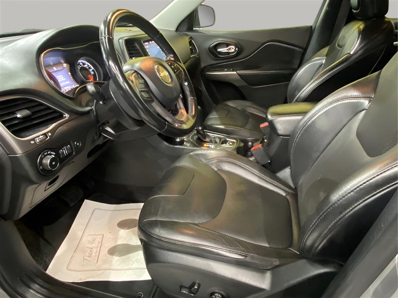 Jeep Cherokee Latitude Lux 4WD 2021