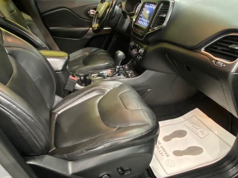 Jeep Cherokee Latitude Lux 4WD 2021