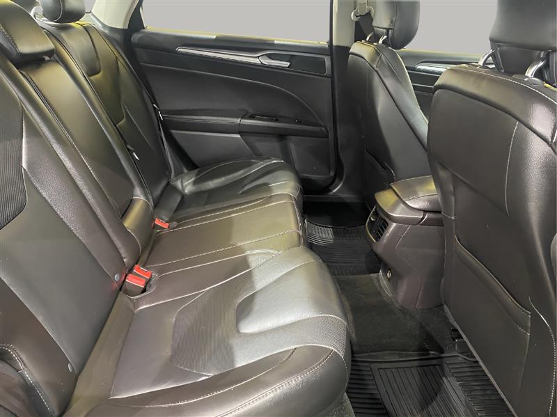 Ford Fusion Titanium AWD 2014