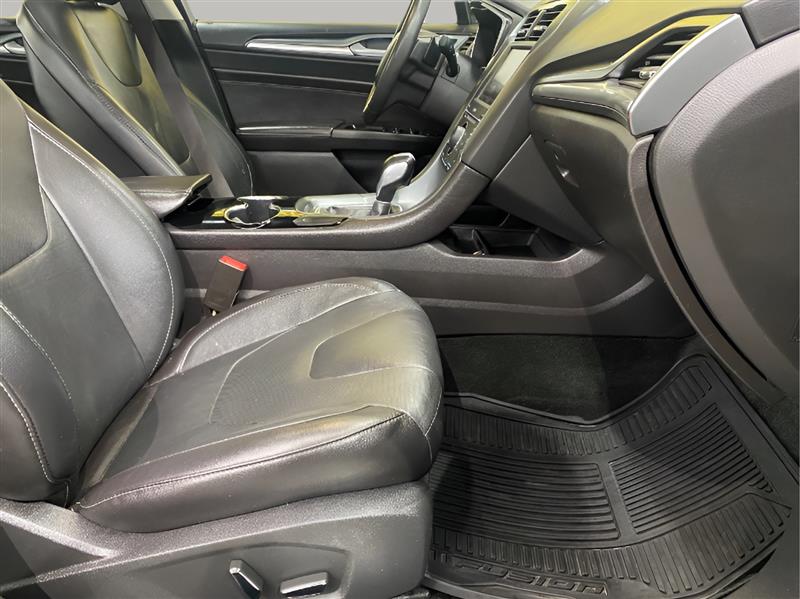 Ford Fusion Titanium AWD 2014