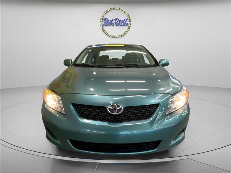 Toyota Corolla LE 4-Speed AT 2010