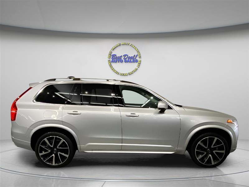 Volvo XC90 T6 Momentum AWD 2018
