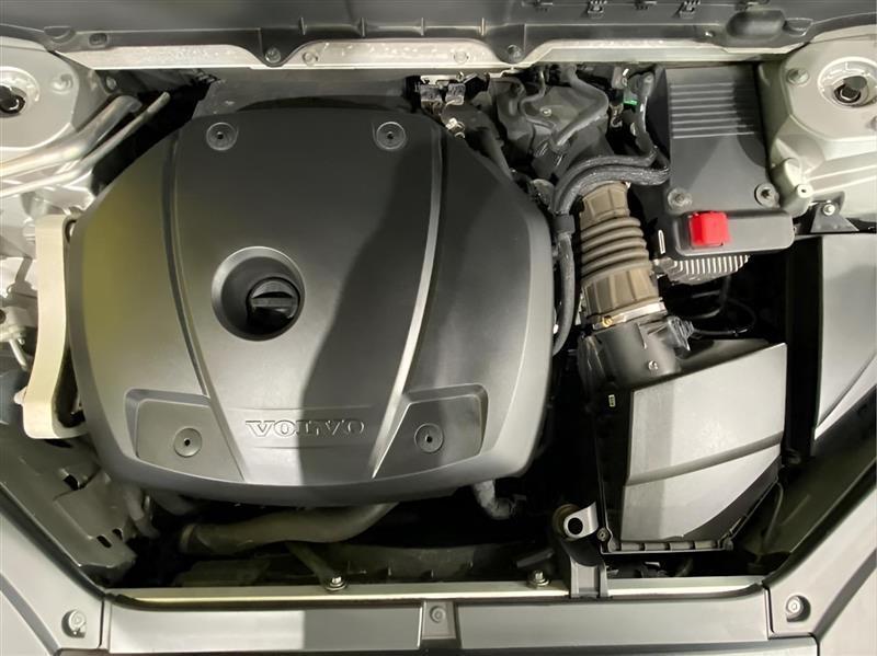 Volvo XC90 T6 Momentum AWD 2018